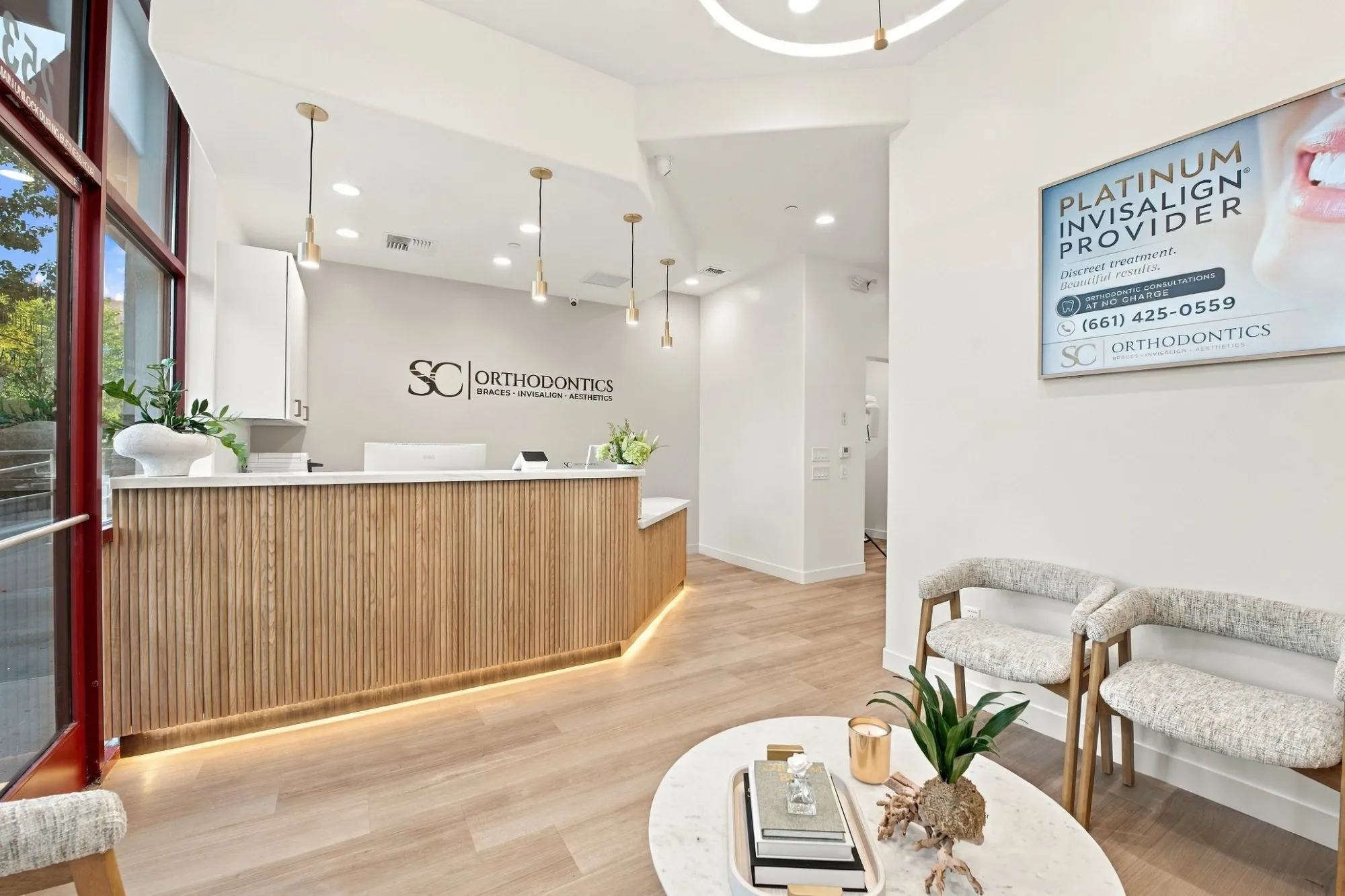 The reception at SC Orthodontics in Valencia